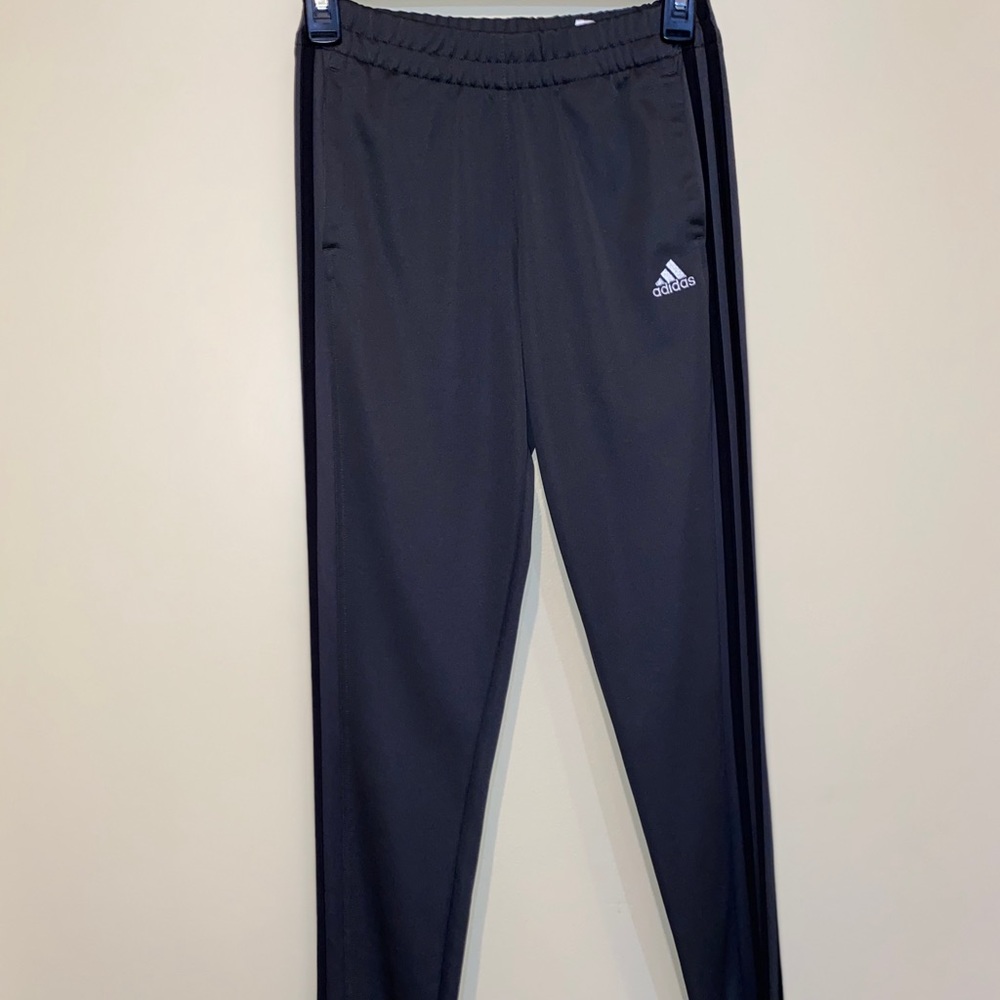 Adidas joggers